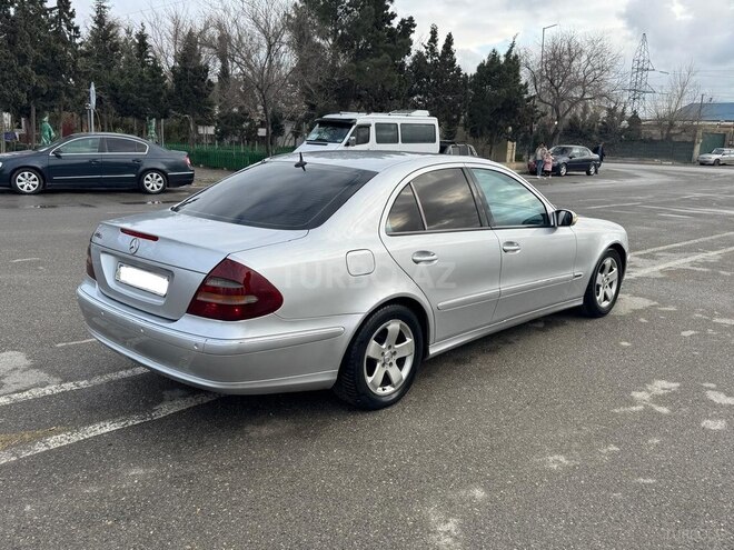 Mercedes E 200 d 2003, 409,000 km - 2.0 л - Sumqayıt