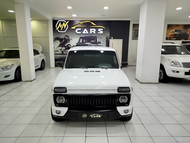 LADA (VAZ) Niva-1