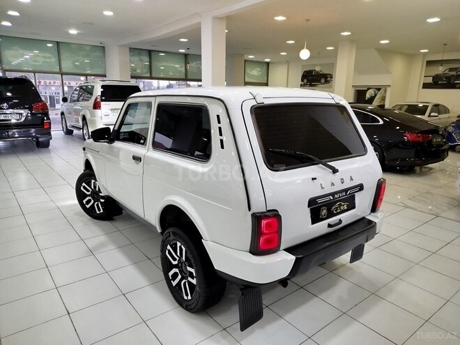 LADA (VAZ) Niva-10
