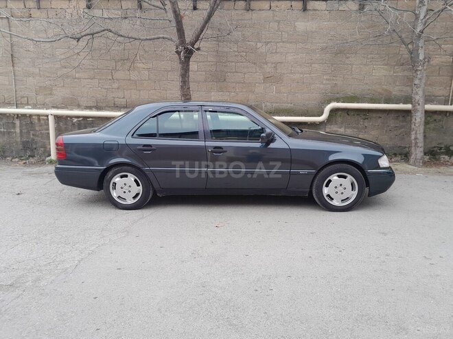 Mercedes C 180 1993, 200,000 km - 1.8 л - Bakı