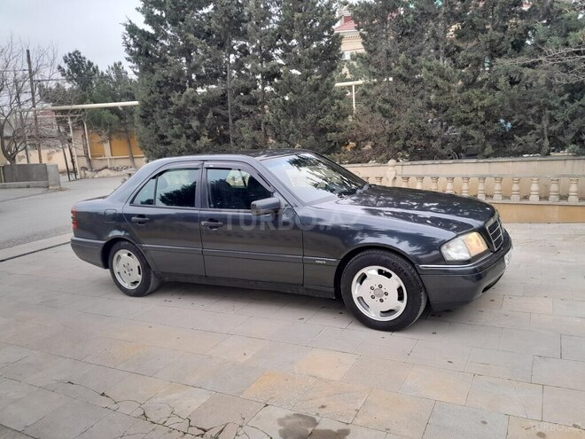 Mercedes C 180 1993, 200,000 km - 1.8 л - Bakı