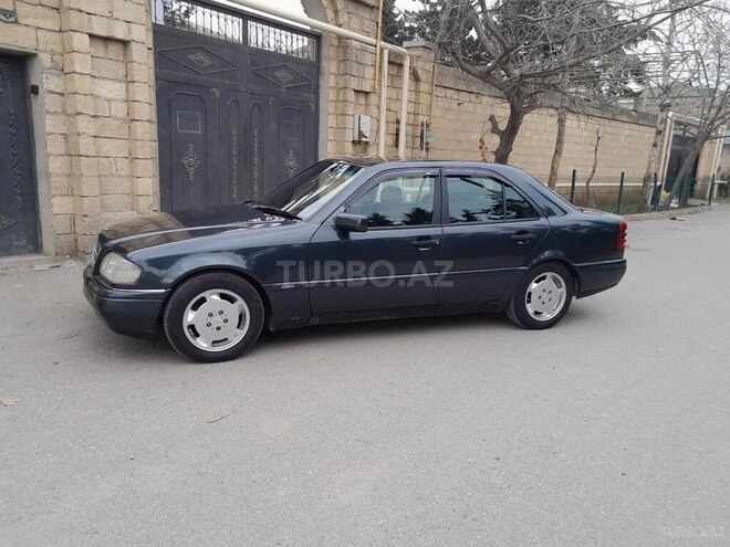 Mercedes C 180 1993, 200,000 km - 1.8 л - Bakı