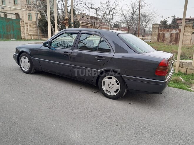 Mercedes C 180 1993, 200,000 km - 1.8 л - Bakı