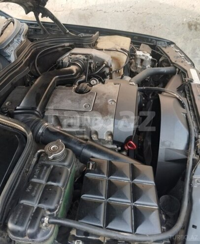 Mercedes C 180 1993, 200,000 km - 1.8 л - Bakı
