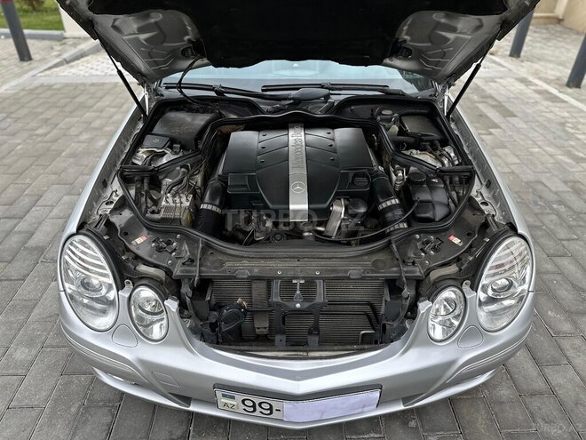 Mercedes E 240 2004, 353,000 km - 2.6 l - Bakı