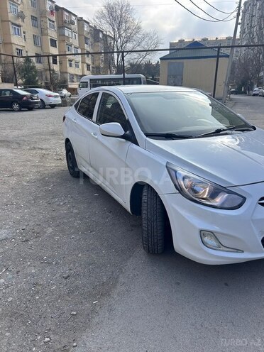 Hyundai Accent 2013, 295,000 km - 1.6 l - Sumqayıt