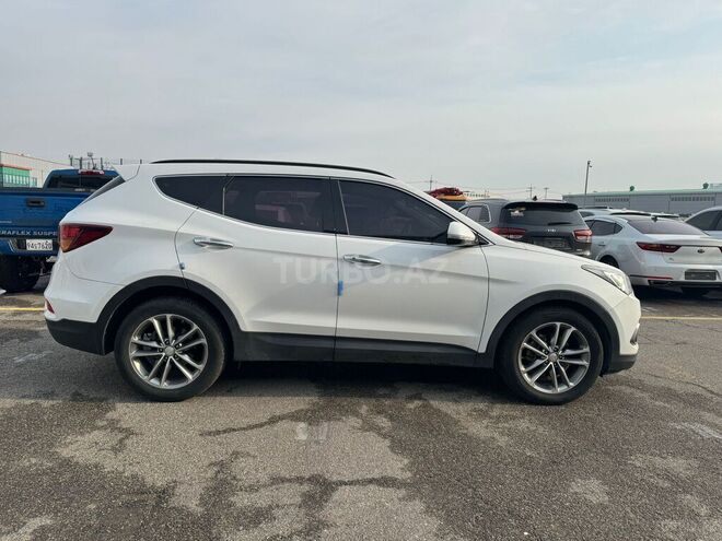 Hyundai Santa Fe-8