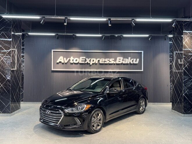 Hyundai Elantra-1