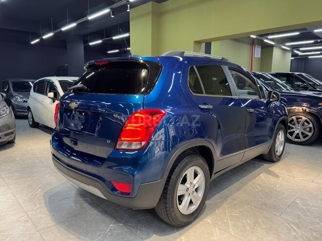 Chevrolet Trax-10