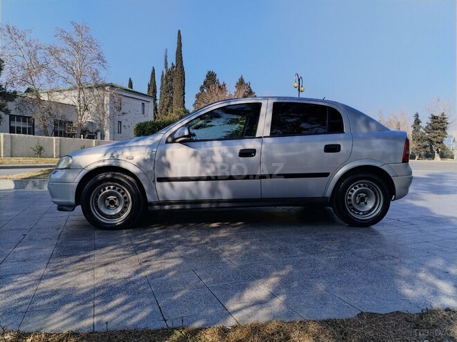 Opel Astra 1999, 124,000 km - 1.6 l - Mingəçevir