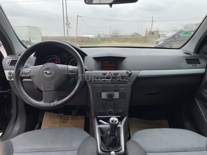 Opel Astra-7