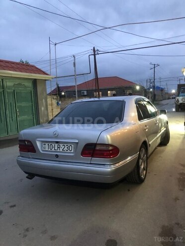Mercedes E 230 1996, 570,000 km - 2.3 l - Bakı