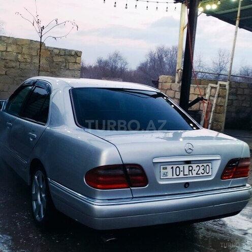 Mercedes E 230 1996, 570,000 km - 2.3 l - Bakı