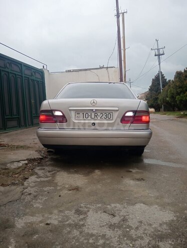 Mercedes E 230 1996, 570,000 km - 2.3 l - Bakı