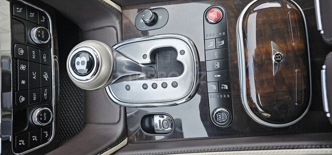 Bentley Continental 2014, 46,700 km - 4.0 l - Bakı