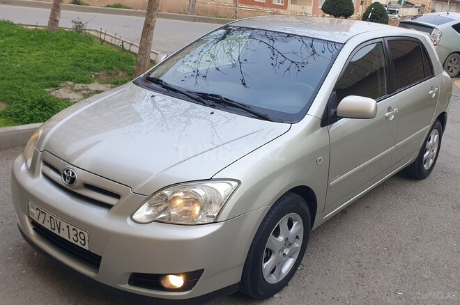 Toyota Corolla 2006, 233,000 km - 1.4 l - Bakı