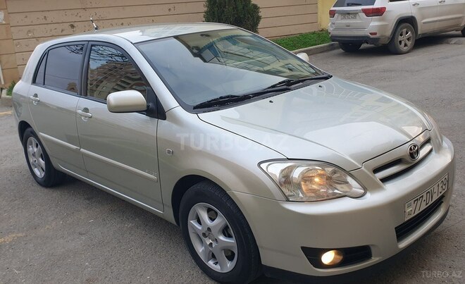 Toyota Corolla 2006, 233,000 km - 1.4 l - Bakı