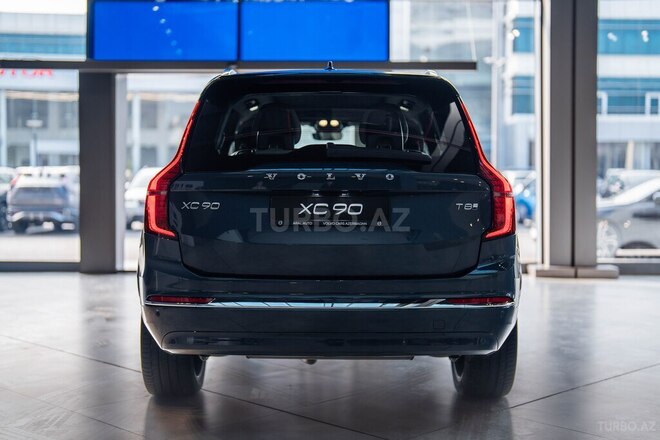 Volvo XC90-11