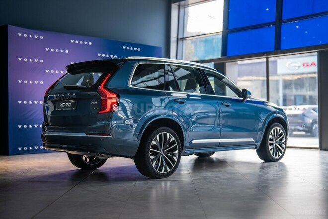 Volvo XC90-9