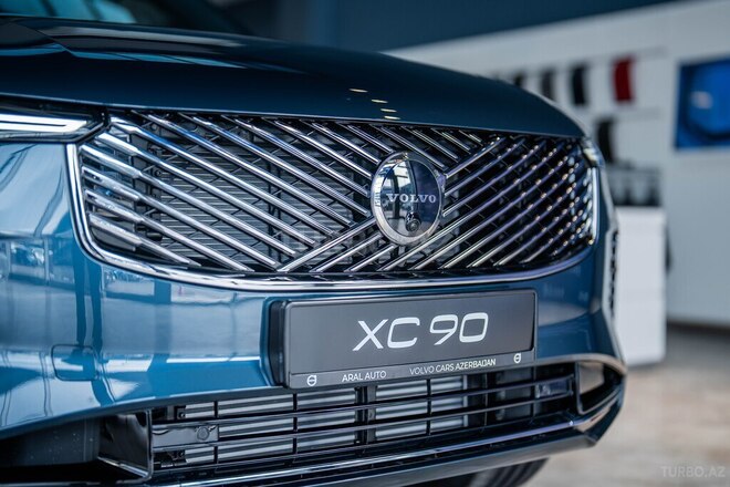 Volvo XC90-5