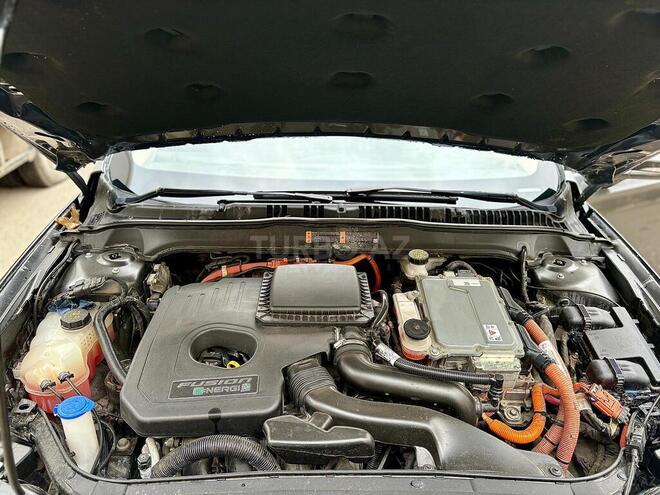 Ford Fusion (North America)-8