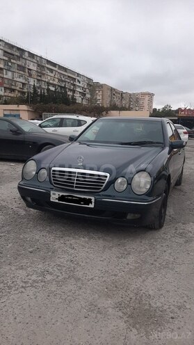 Mercedes E 220 d 2000, 405,000 km - 2.2 l - Bakı