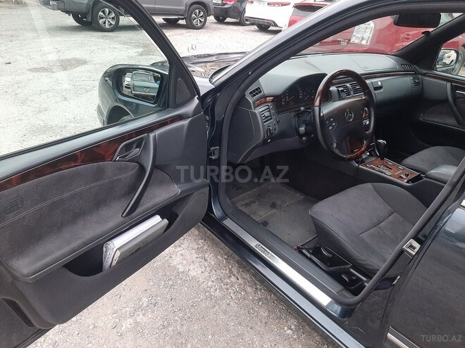 Mercedes E 220 d 2000, 405,000 km - 2.2 l - Bakı