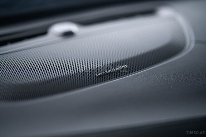 Volvo XC90-18