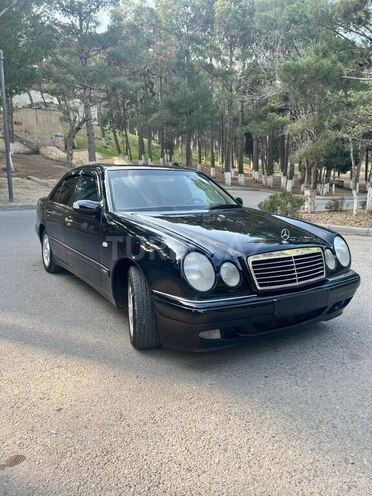 Mercedes E 280 2000, 270,000 km - 2.8 l - Sumqayıt