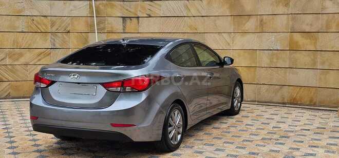 Hyundai Elantra 2015, 130,000 km - 1.6 l - Bakı