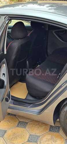 Hyundai Elantra 2015, 130,000 km - 1.6 l - Bakı