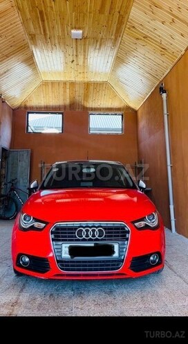 Audi A1-2