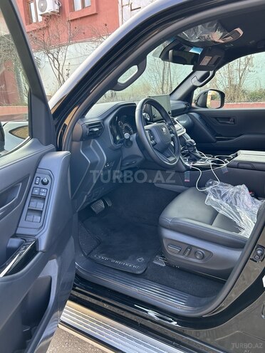 Toyota Land Cruiser 2024, 7,541 km - 4.0 л - Sumqayıt