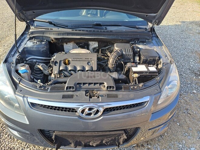 Hyundai i30 2009, 180,000 km - 1.4 l - Ağcabədi