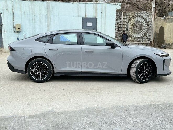 Changan Uni-V 2024, 0 km - 1.5 l - Bakı