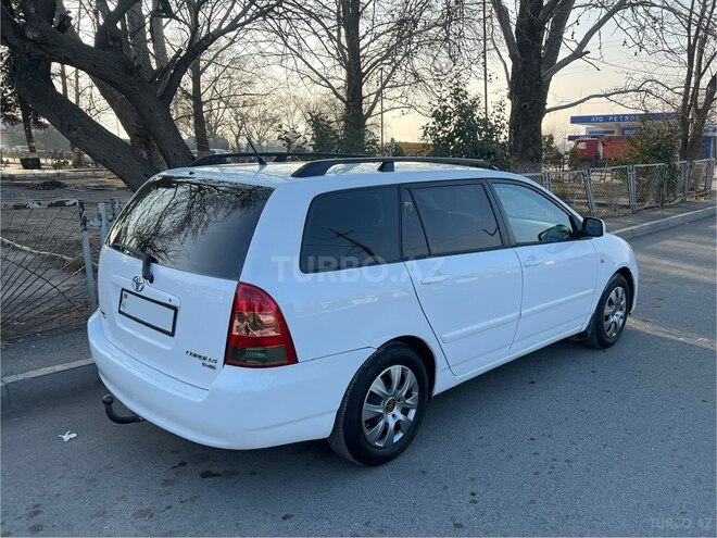Toyota Corolla 2006, 269,000 km - 1.4 л - Şəmkir