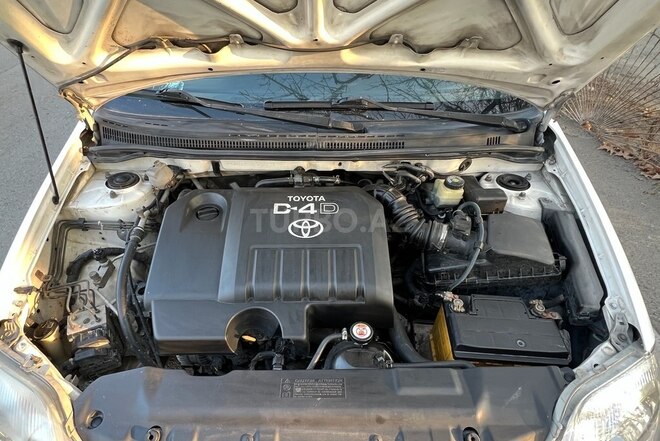 Toyota Corolla 2006, 269,000 km - 1.4 л - Şəmkir
