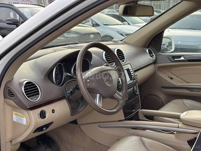 Mercedes GL 450 4MATIC 2007, 252,000 km - 4.7 l - Bakı