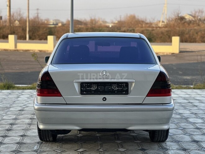 Mercedes C 200 1999, 234,506 km - 2.0 l - Bakı