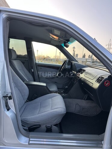 Mercedes C 200 1999, 234,506 km - 2.0 l - Bakı