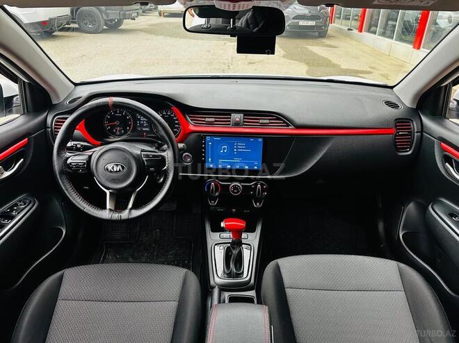 Kia Rio X-Line-14