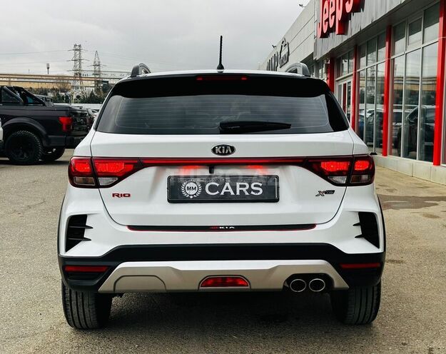 Kia Rio X-Line-8