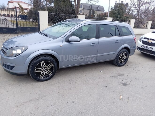 Opel Astra 2005, 279,781 km - 1.4 l - Quba