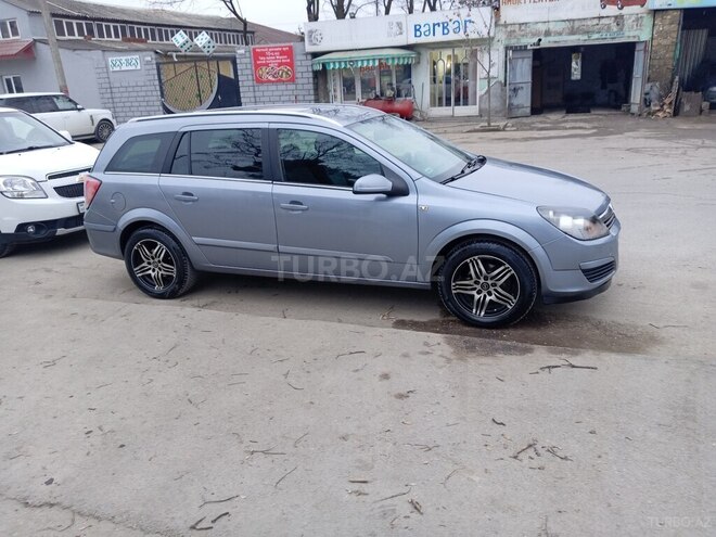 Opel Astra 2005, 279,781 km - 1.4 l - Quba