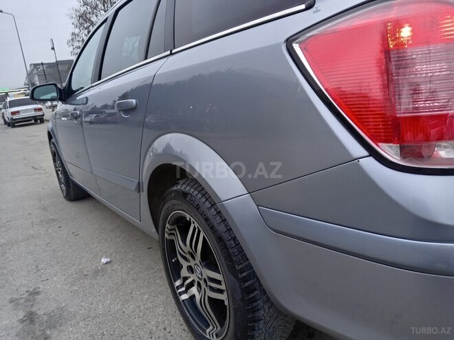Opel Astra 2005, 279,781 km - 1.4 l - Quba