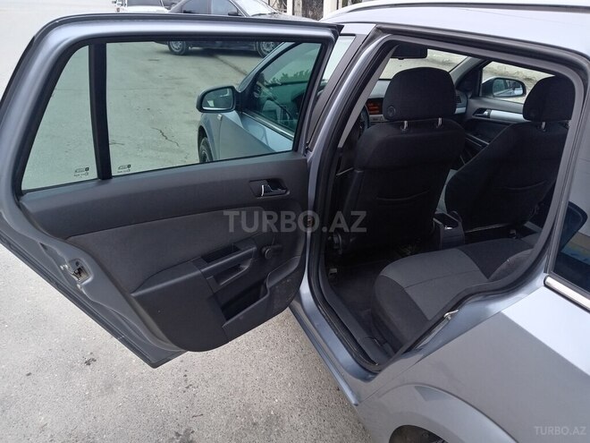 Opel Astra 2005, 279,781 km - 1.4 l - Quba