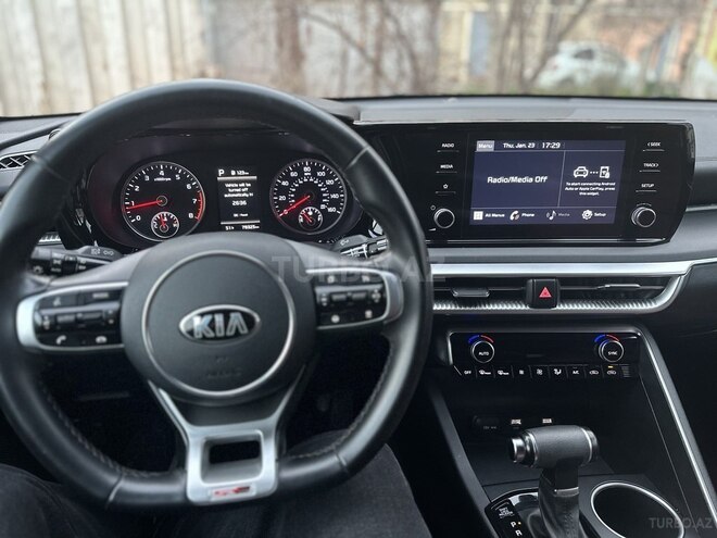 Kia K5-13