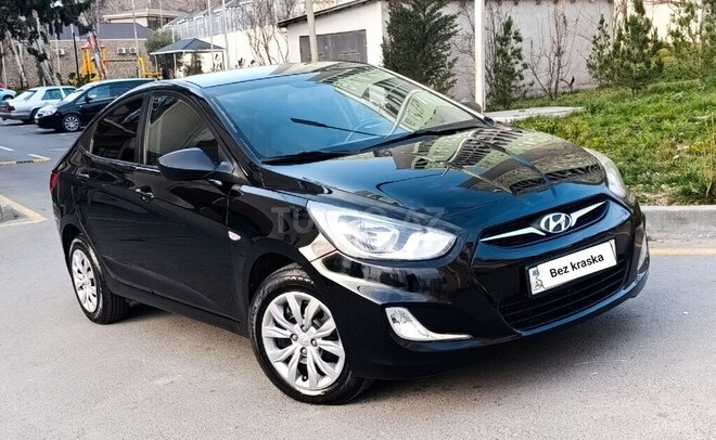 Hyundai Accent 2013, 175,000 km - 1.4 l - Bakı