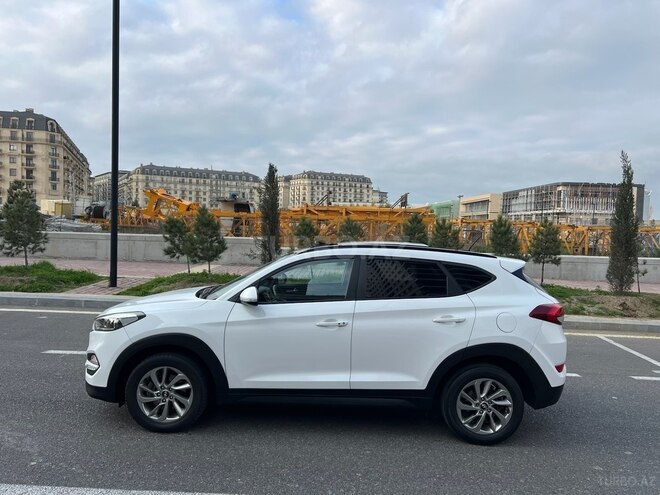 Hyundai Tucson 2015, 181,000 km - 2.0 l - Bakı