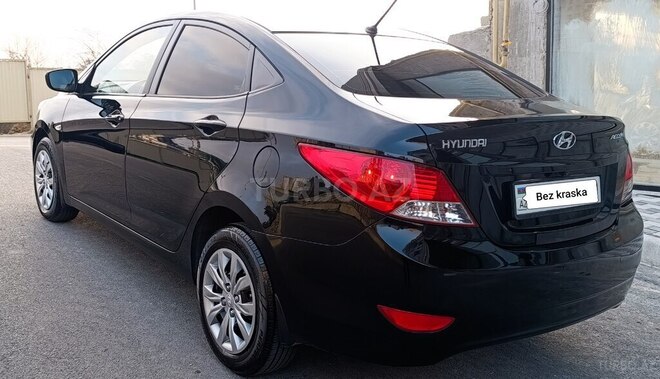 Hyundai Accent 2013, 175,000 km - 1.4 l - Bakı